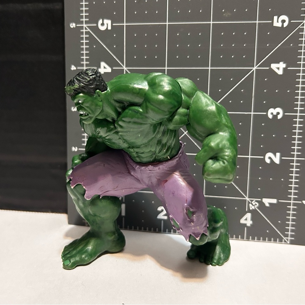 Incredible Hulk 4” Figure PVC Cake Topper Disney MCU Green Guy Marvel Avengers - Picture 6 of 6